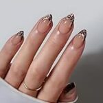 Tout savoir sur le French Léopard : Analyse et comparatif des meilleurs produits pour un nail art réussi