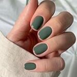 Ongle Vert Sous Capsule : Analyse et Comparatif des Meilleurs Produits pour une Manucure Parfaite